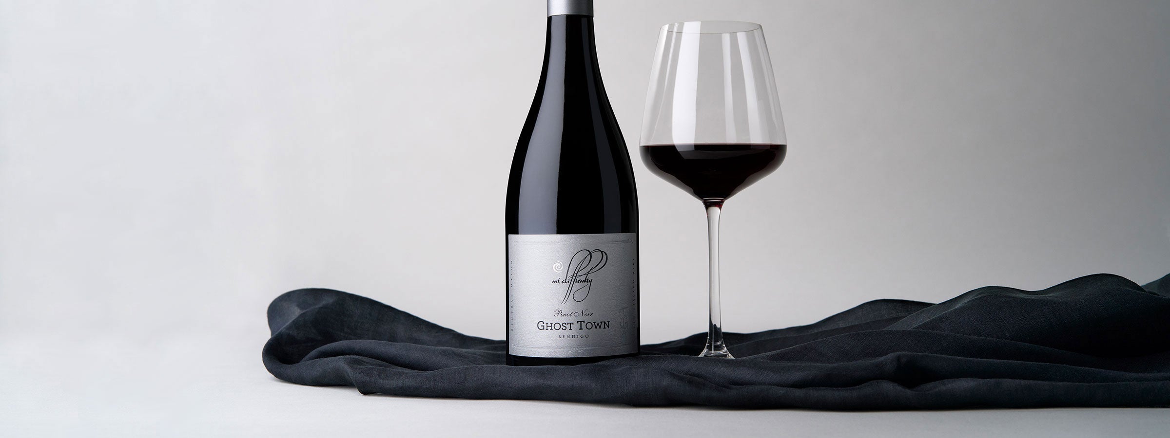 Te Kairanga Estate Pinot Noir